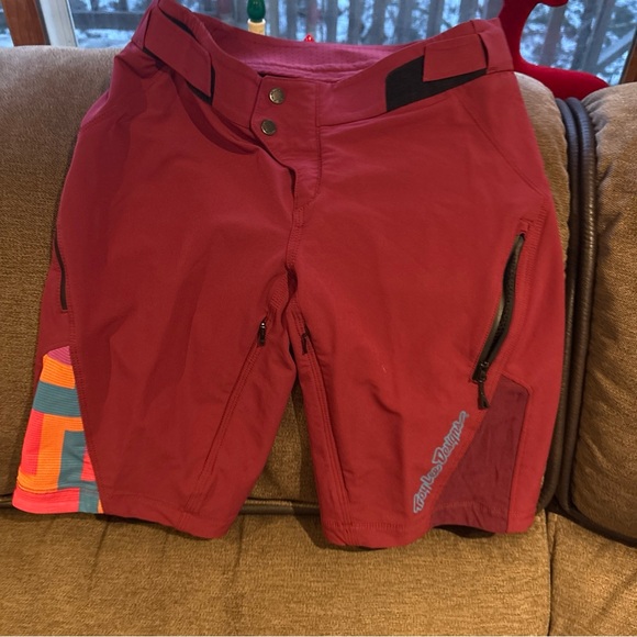 Troy Lee Designs Pants - Troy Lee Designs Shorts Womens S Berry 12" Cycling Lilium Ruckus NWOT